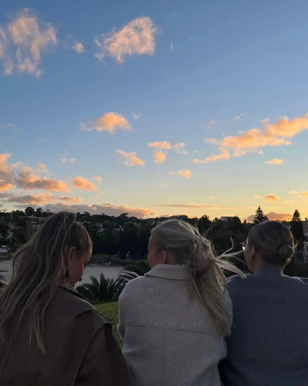 IG Mad Monkey Coogee IG Mad Monkey Coogee